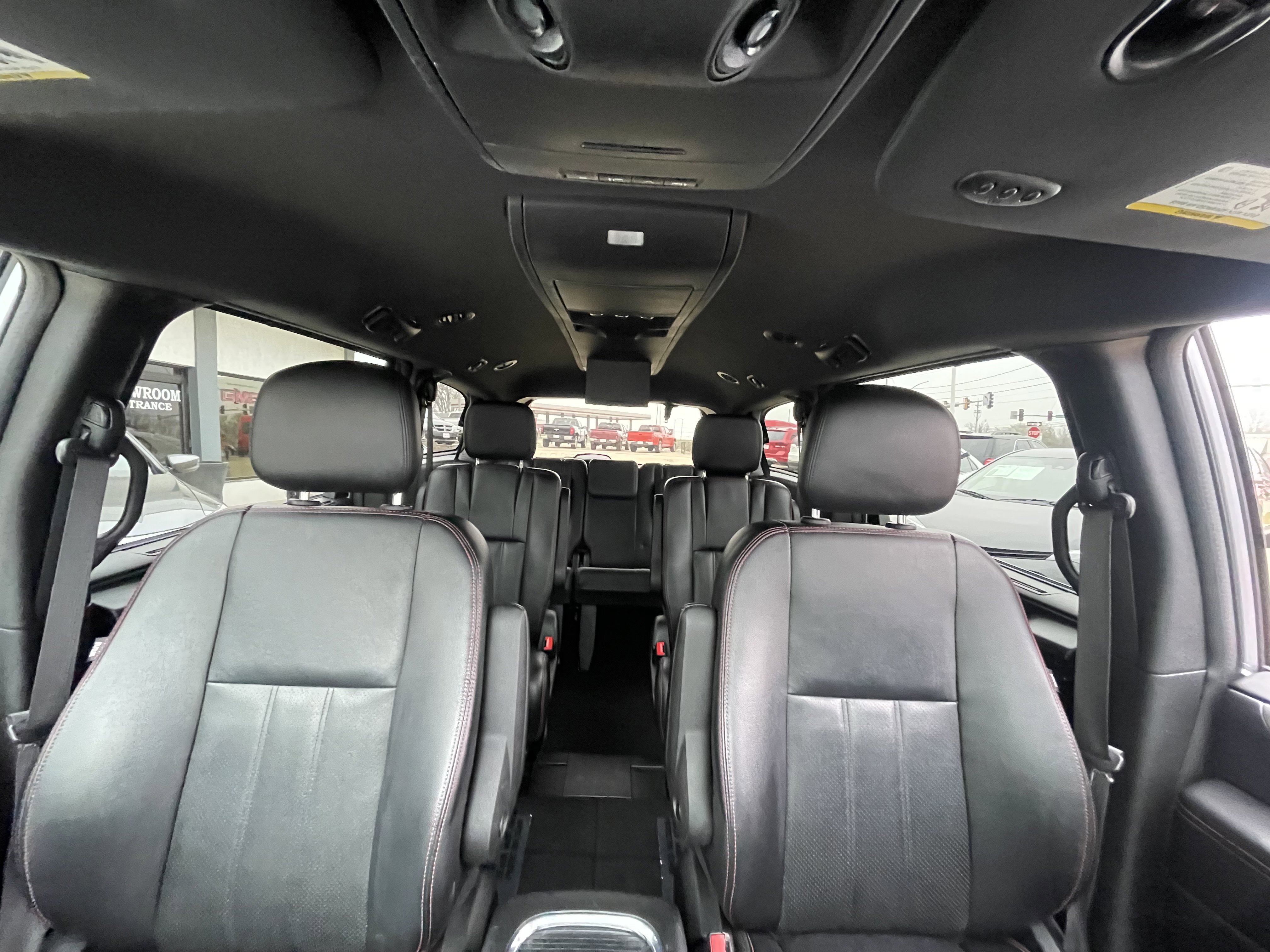Used 2019 Dodge Grand Caravan GT image 24