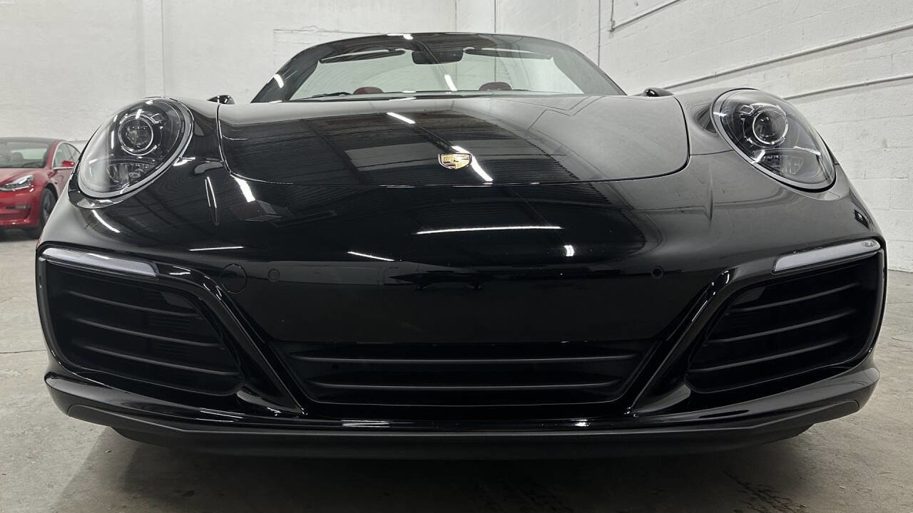 Used 2018 Porsche 911 Carrera image 26