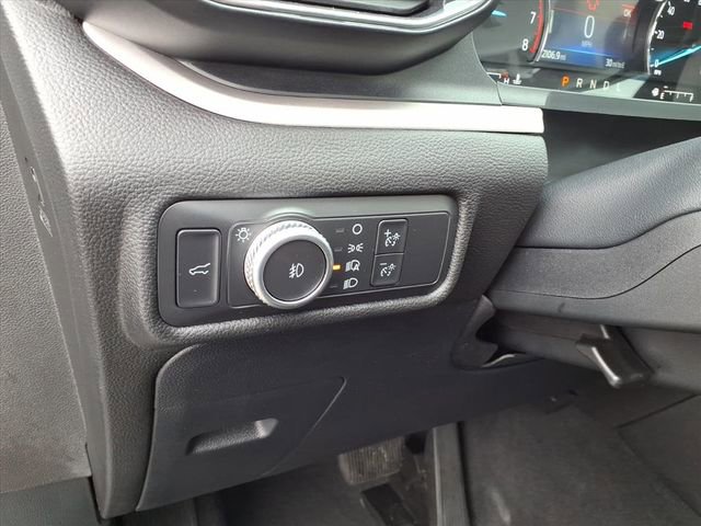Used 2022 Ford Explorer XLT w/ Equipment Group 202A image 27