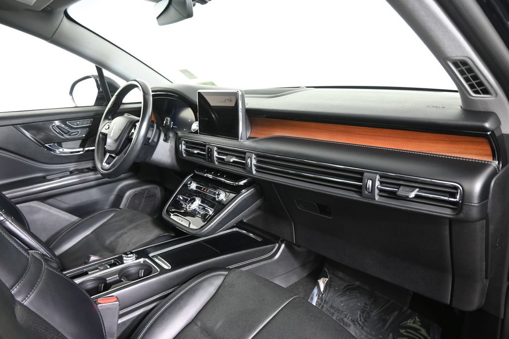 Used 2022 Lincoln Corsair Reserve AWD/4WD image 14