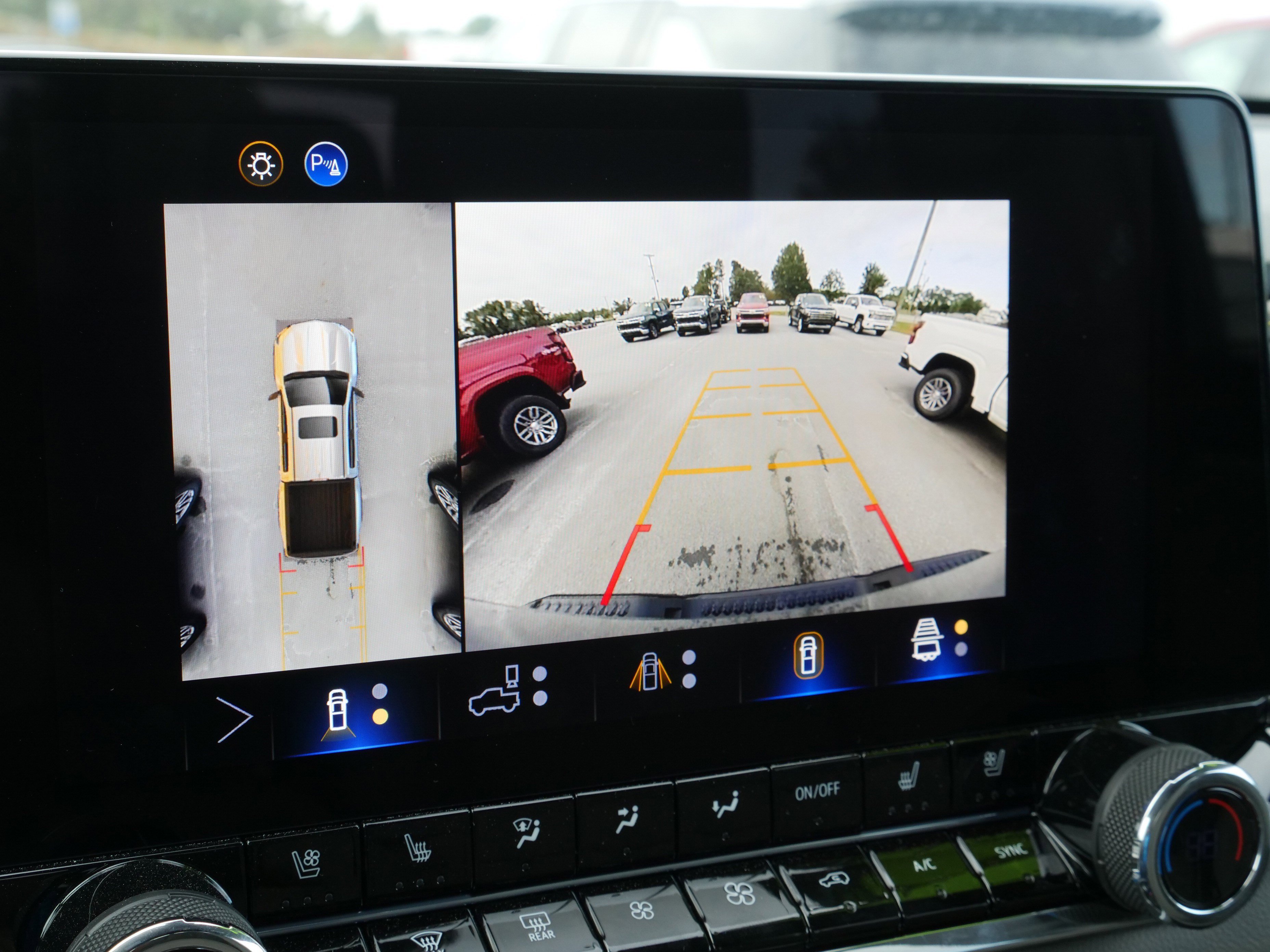 New 2025 Chevrolet Colorado ZR2 w/ Technology Package image 29