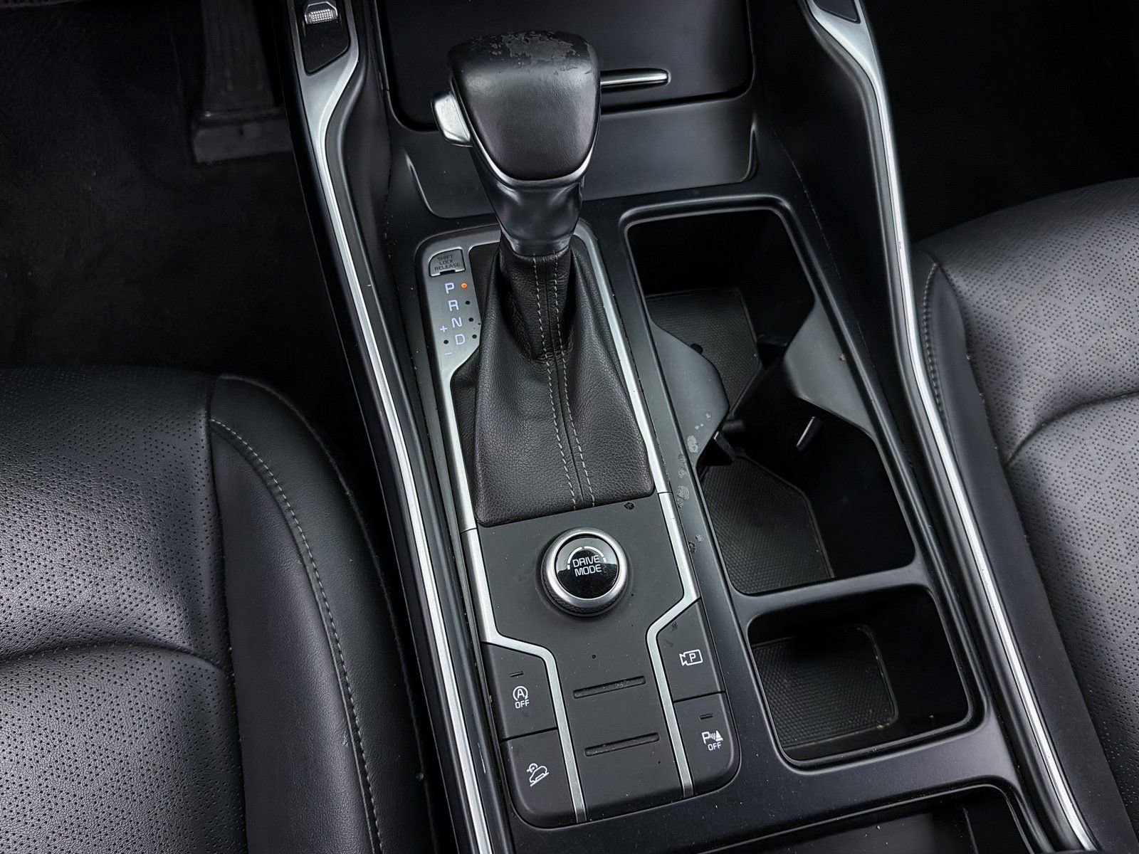 Used 2021 Kia Sorento S image 23