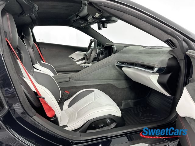Used 2023 Chevrolet Corvette Stingray Premium Cpe w/ Z51 Performance Package RWD image 10