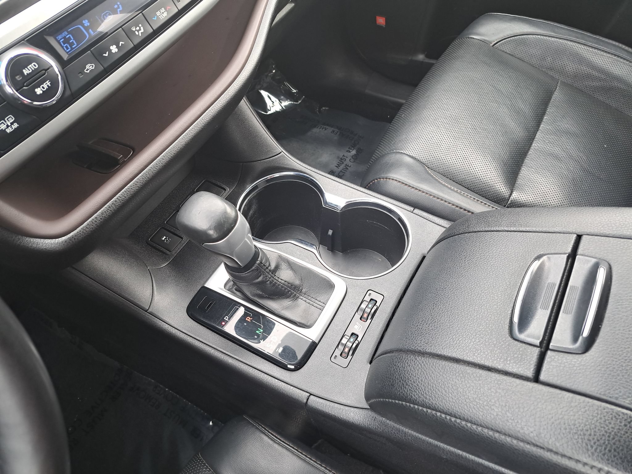 Used 2019 Toyota Highlander Limited Platinum AWD/4WD image 25