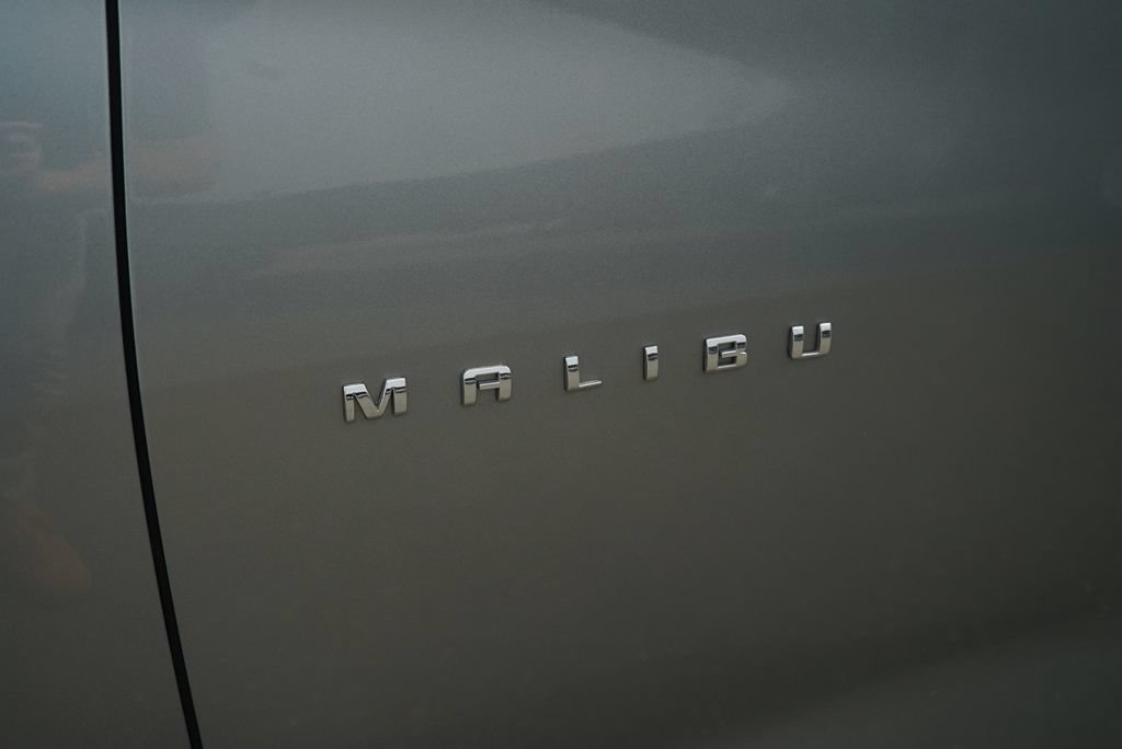 Used 2024 Chevrolet Malibu LT FWD image 21