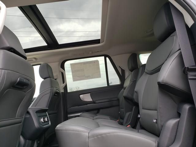 New 2026 Ford Expedition Max Active image 15