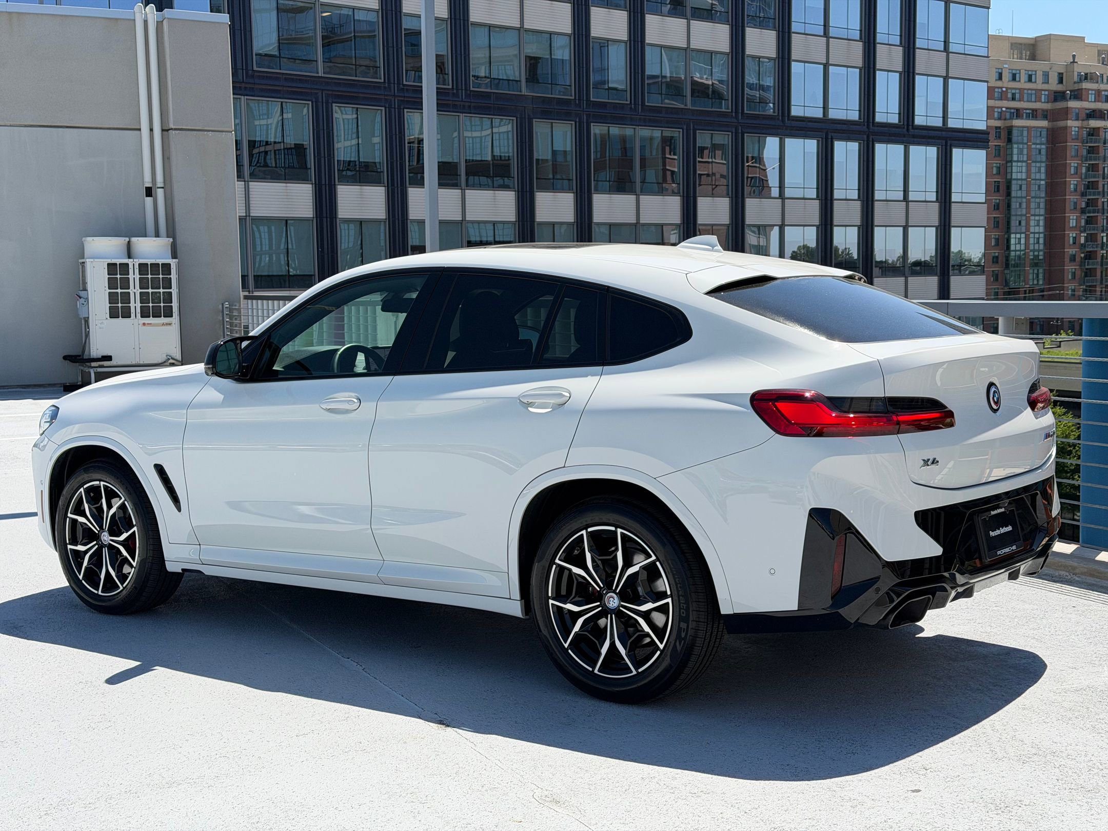Used 2022 BMW X4 M40i w/ Premium Package AWD/4WD image 3