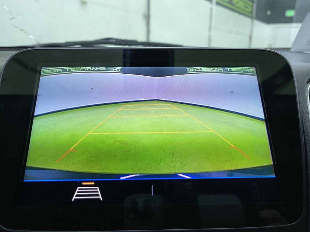 Used 2020 Chevrolet Malibu LT w/ Leather Package image 22