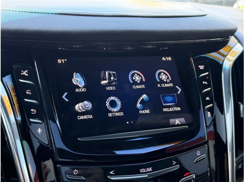 Used 2016 Cadillac Escalade Platinum AWD/4WD image 53