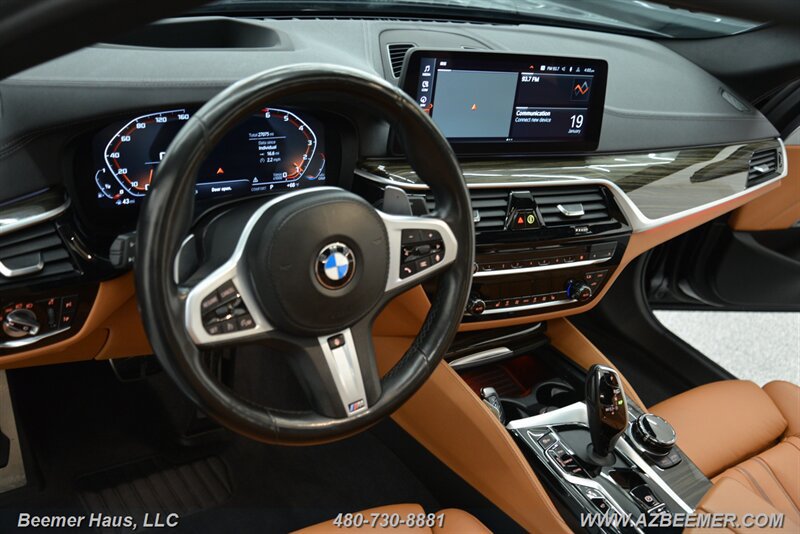 Used 2022 BMW M550i xDrive w/ Executive Package AWD/4WD image 14