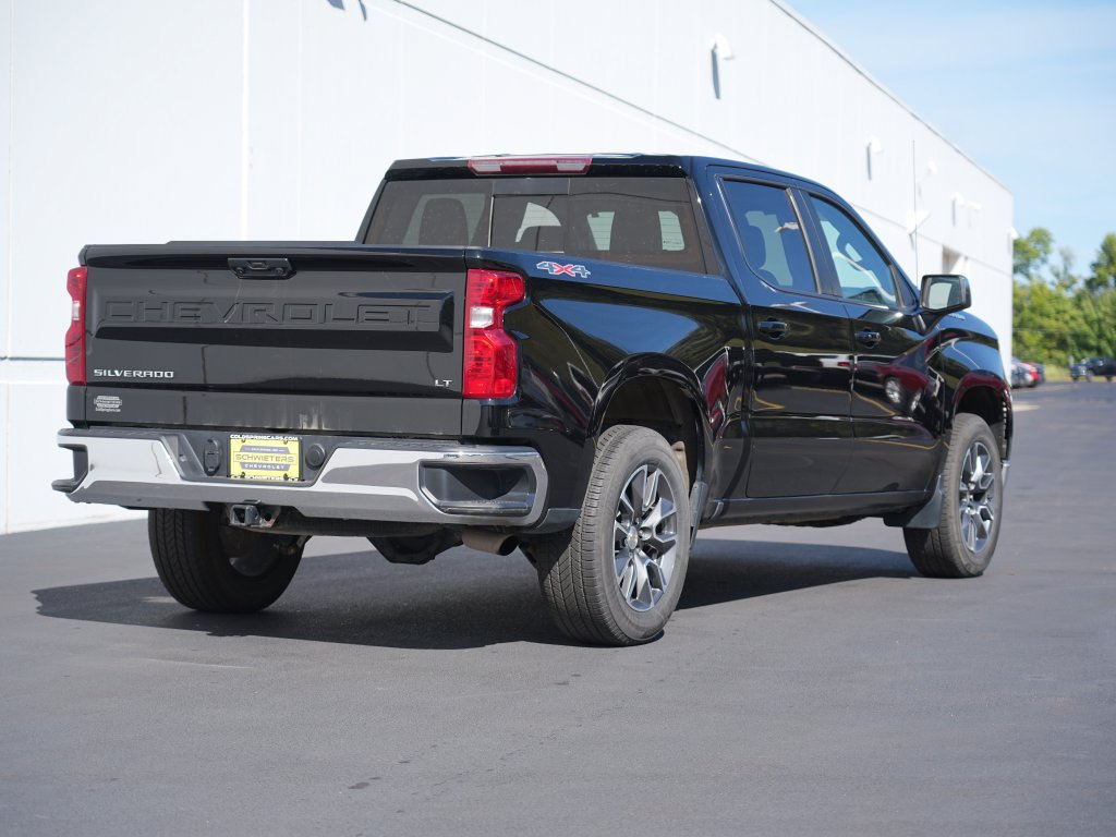 Certified 2023 Chevrolet Silverado 1500 LT w/ Convenience Package II AWD/4WD image 3
