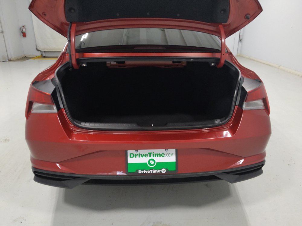 Used 2023 Hyundai Elantra SEL w/ Cargo Package FWD image 29