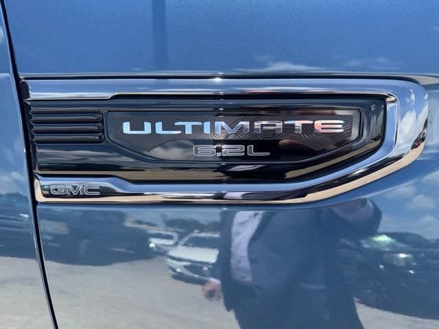 Used 2025 GMC Sierra 1500 Denali Ultimate AWD/4WD image 6