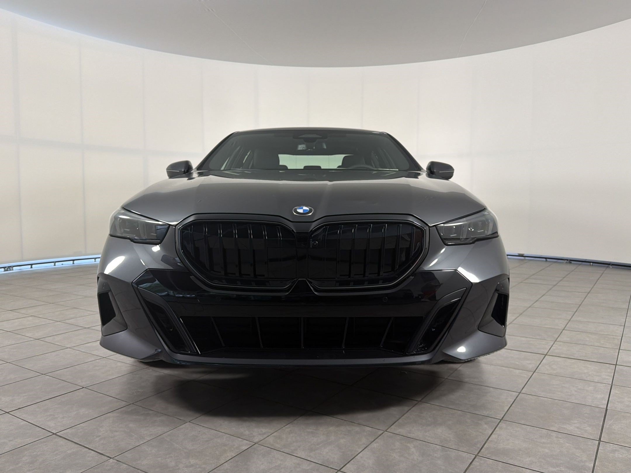 New 2026 BMW 530i w/ M Sport Package RWD image 6