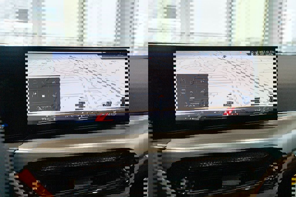 New 2026 BMW 330i xDrive Sedan w/ M Sport Package image 30