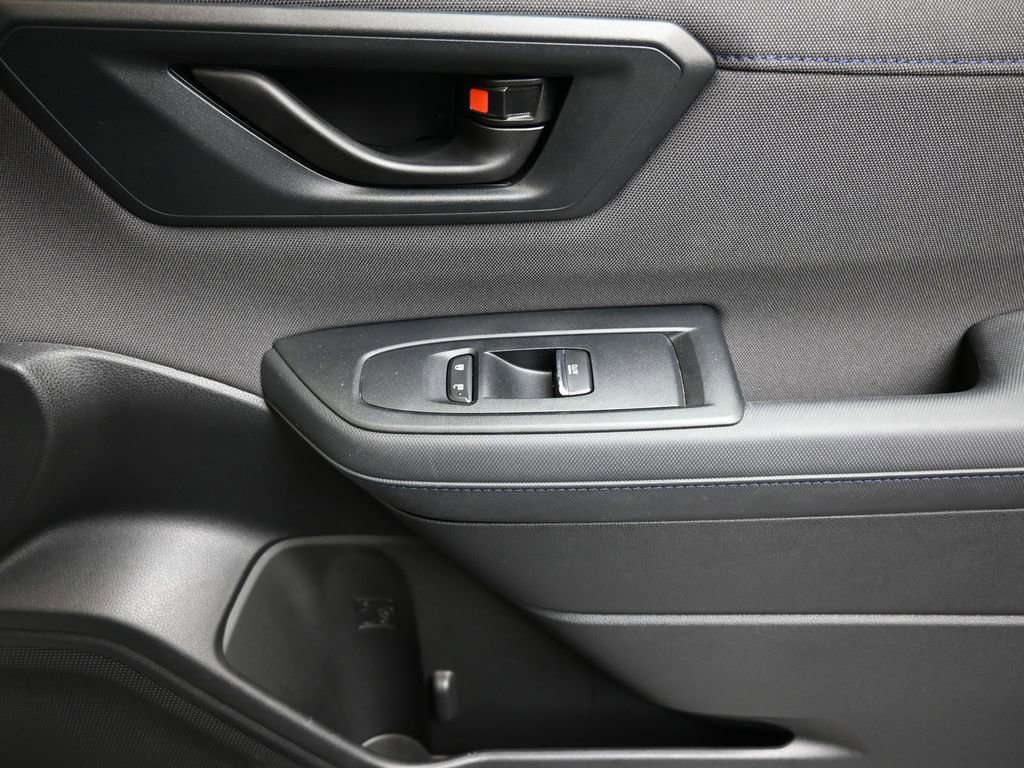 Certified 2025 Subaru Forester Premium image 15