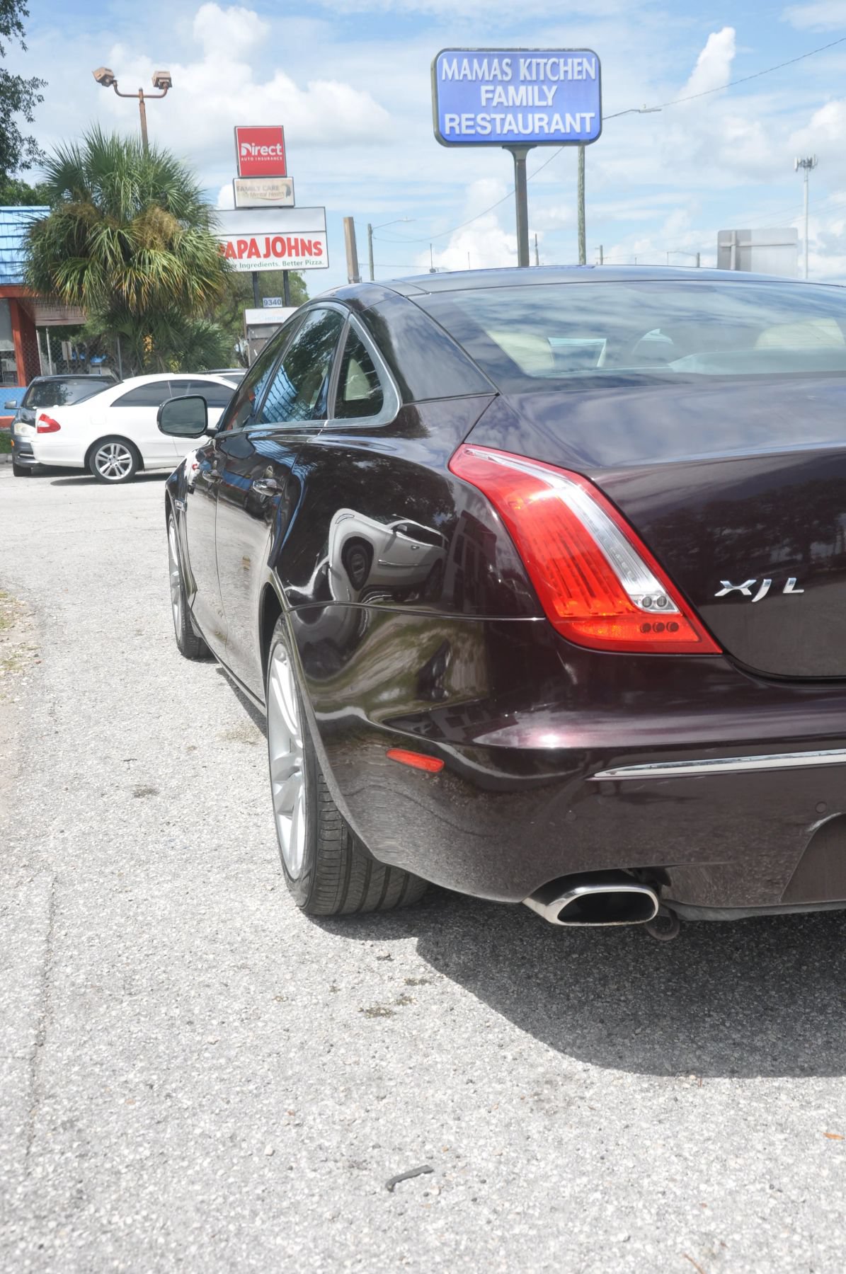 Used 2011 Jaguar XJ L RWD image 10