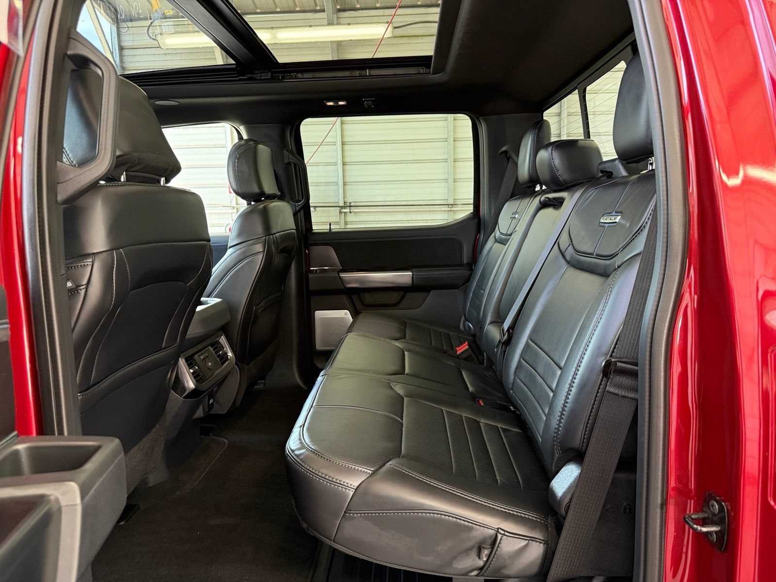 Used 2026 Ford F350 Platinum AWD/4WD image 19