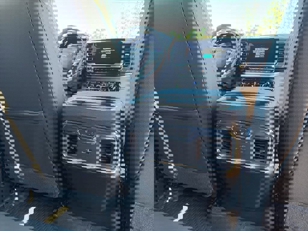 New 2026 Chevrolet Silverado 2500 LTZ w/ LTZ Plus Package image 17