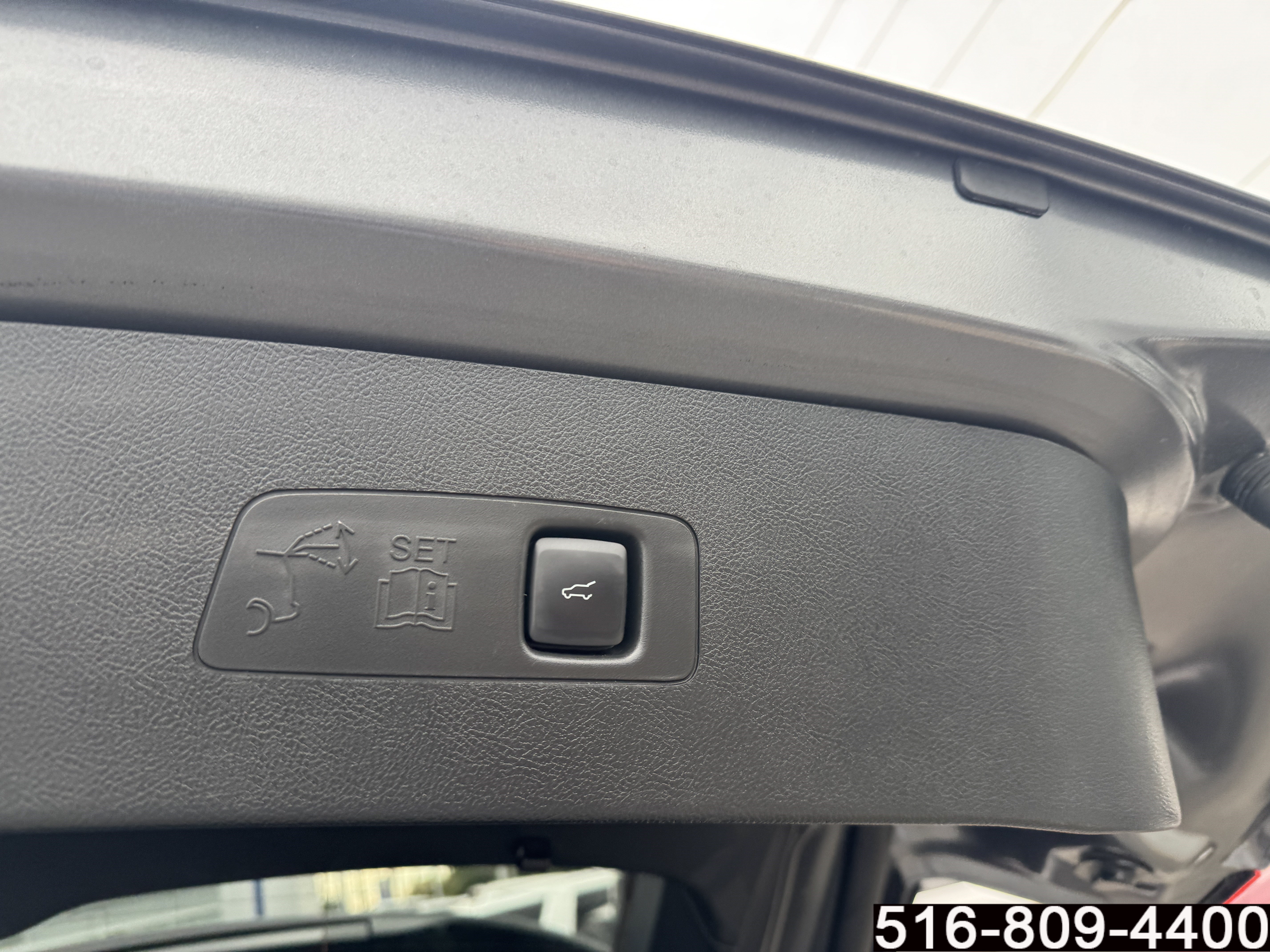 Used 2022 Lincoln Corsair AWD w/ Premium Package image 32