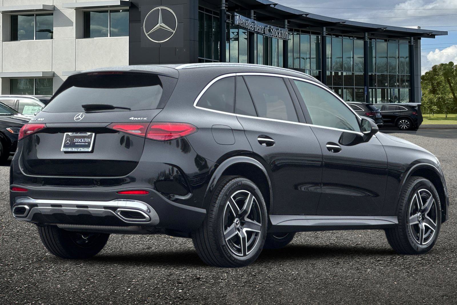 New 2026 Mercedes-Benz GLC 300 4MATIC image 4