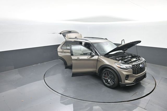 New 2026 Ford Explorer ST w/ Sun And Sound Package image 39