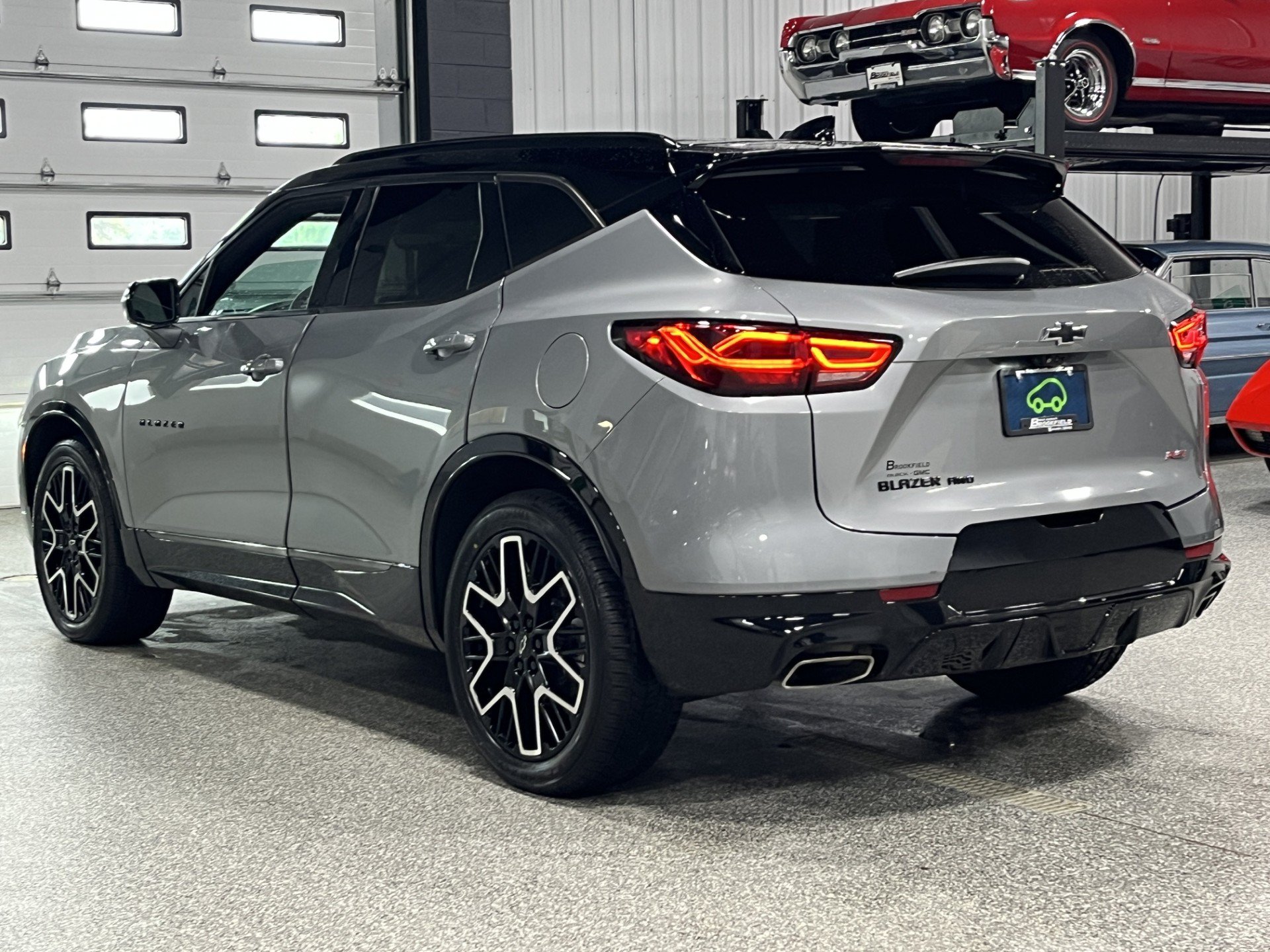 Certified 2023 Chevrolet Blazer RS w/ Driver Confidence II Package AWD/4WD image 3