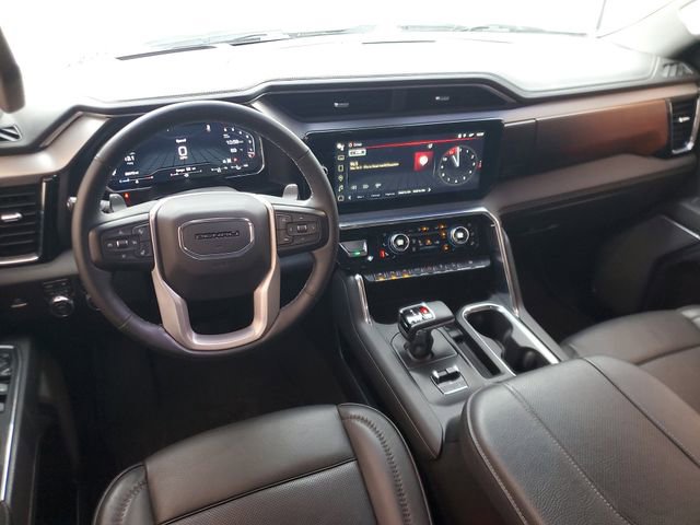 Used 2023 GMC Sierra 1500 Denali w/ Technology Package AWD/4WD image 11