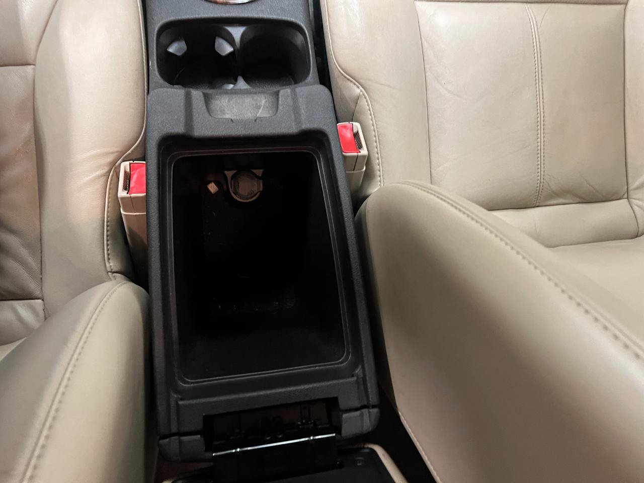 Used 2012 Chevrolet Impala LTZ FWD image 43