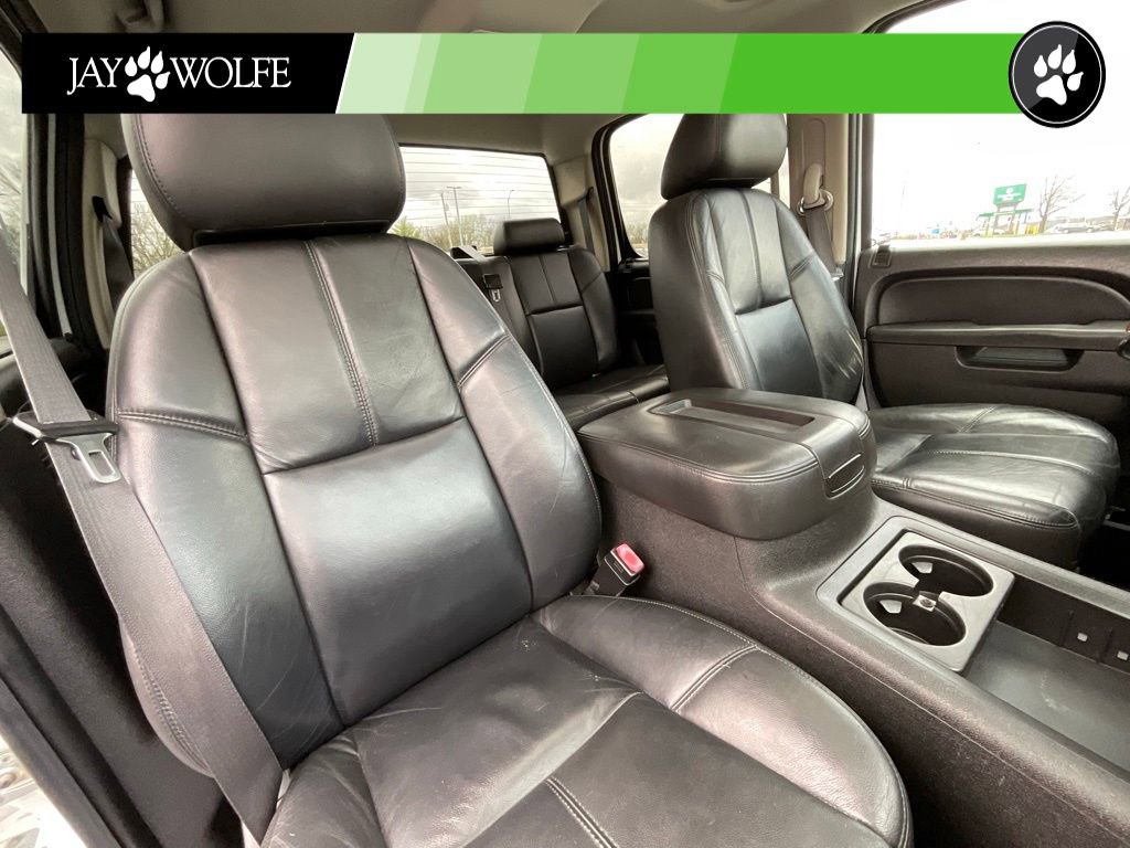Used 2011 Chevrolet Silverado 3500 LTZ w/ Suspension Package, Off-Road image 18