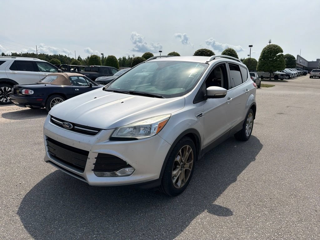 Used 2015 Ford Escape Titanium FWD image 2