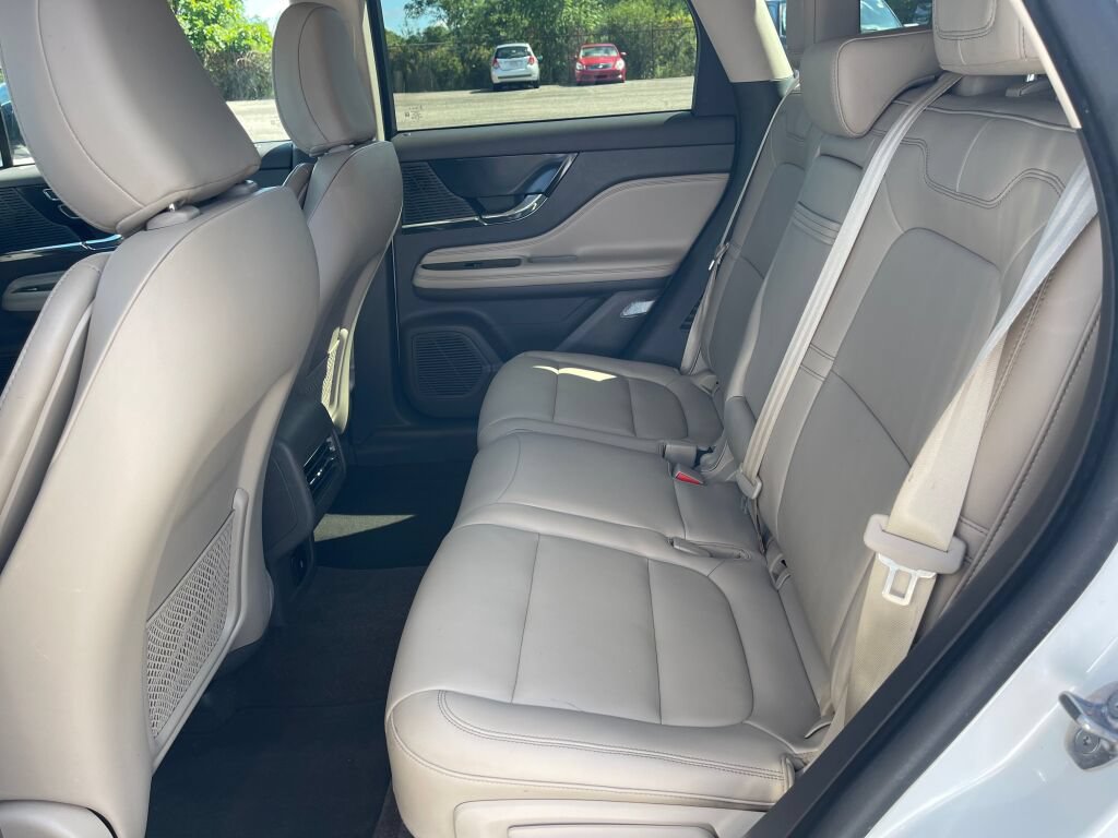 Used 2021 Lincoln Corsair AWD image 20