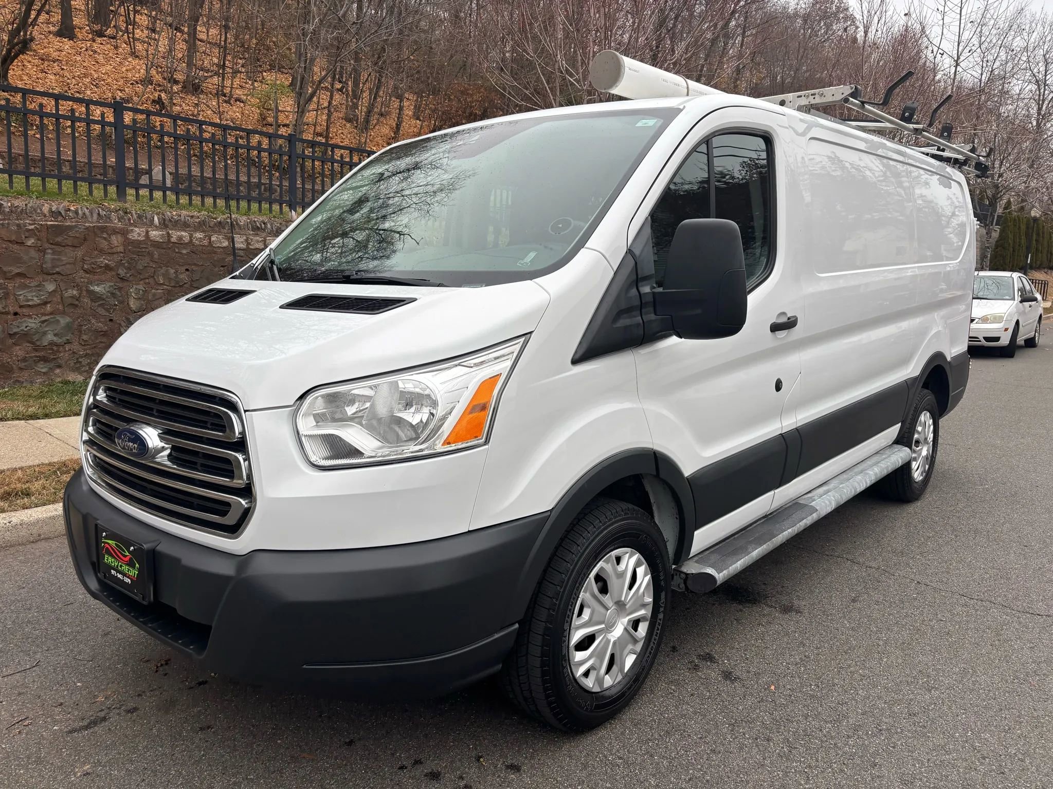 Used 2018 Ford Transit 250 130 Low Roof w/ Exterior Upgrade Package image 1