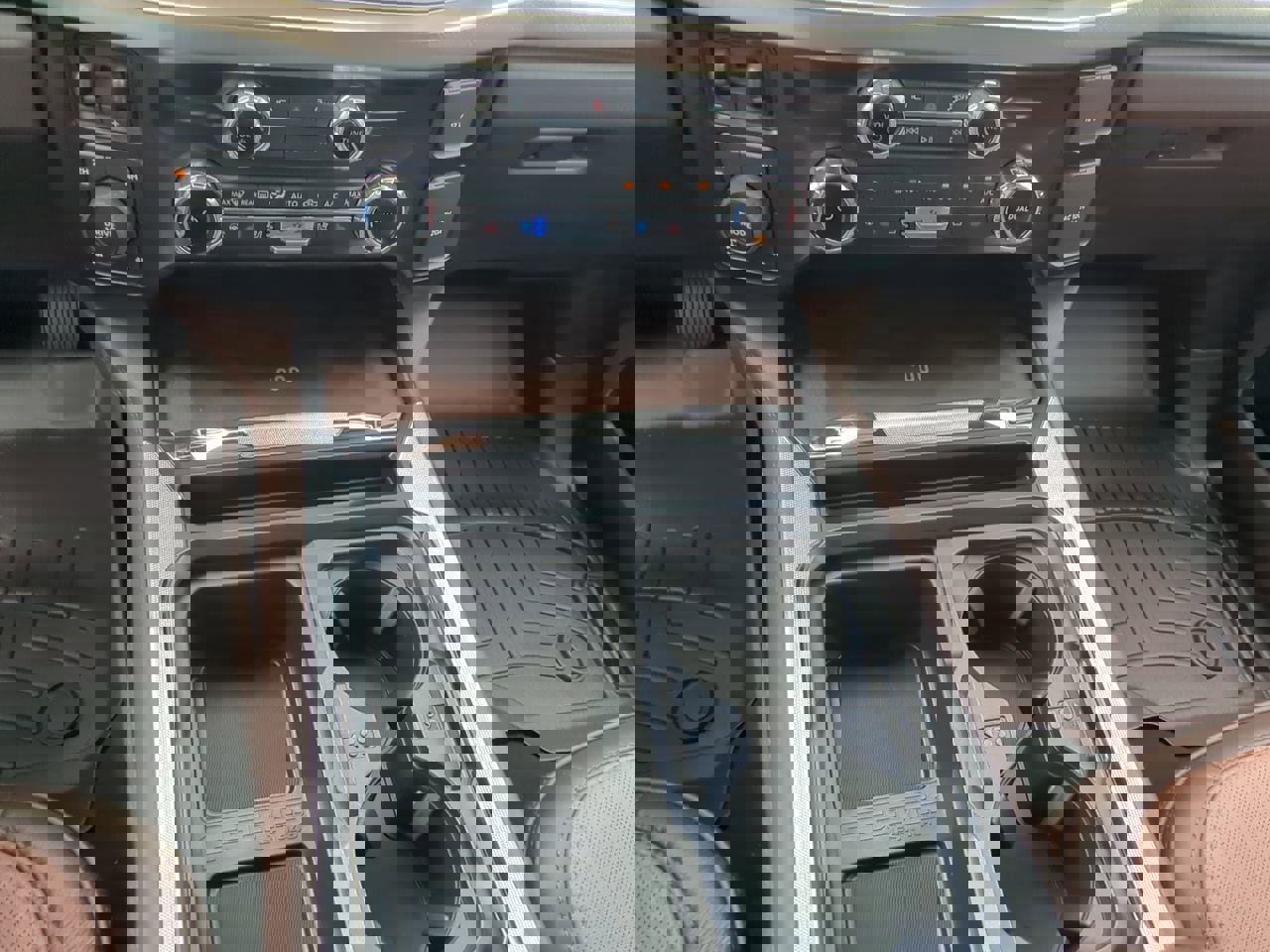 New 2025 Ford F350 King Ranch w/ Chrome Package image 19