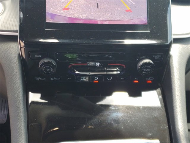 Used 2024 Jeep Grand Cherokee L Laredo image 29