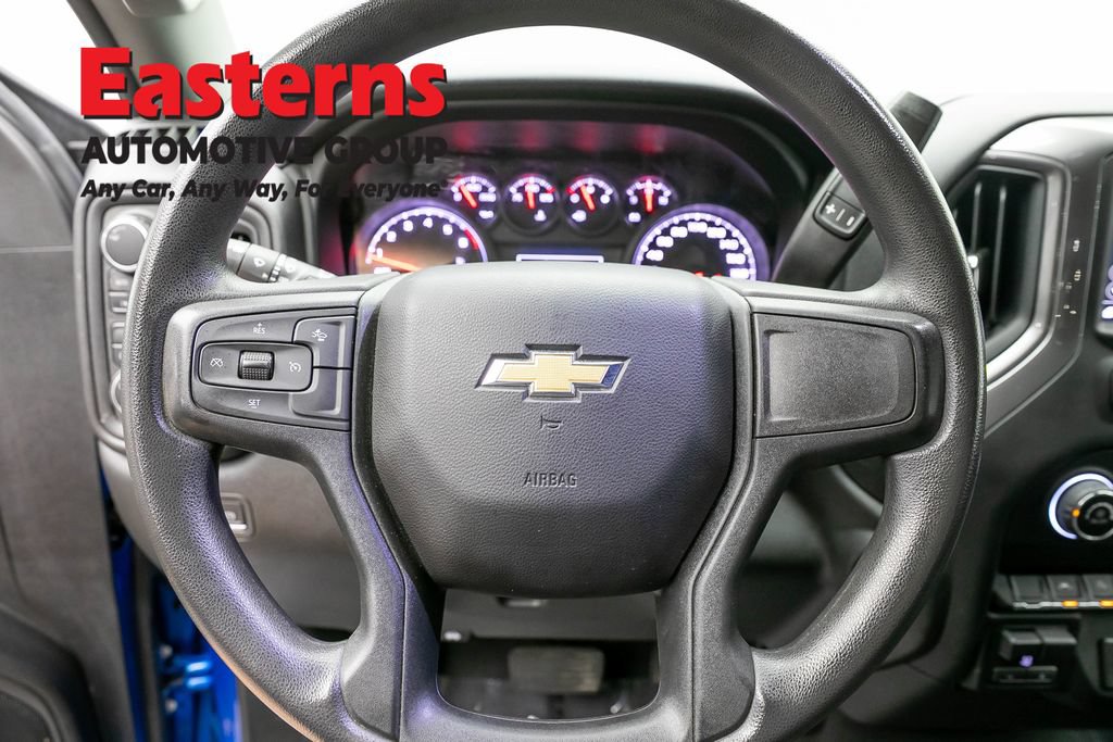 Used 2024 Chevrolet Silverado 1500 Custom w/ LPO, Dark Essentials Package AWD/4WD image 11