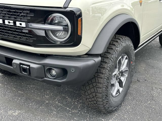 New 2025 Ford Bronco Badlands AWD/4WD image 8