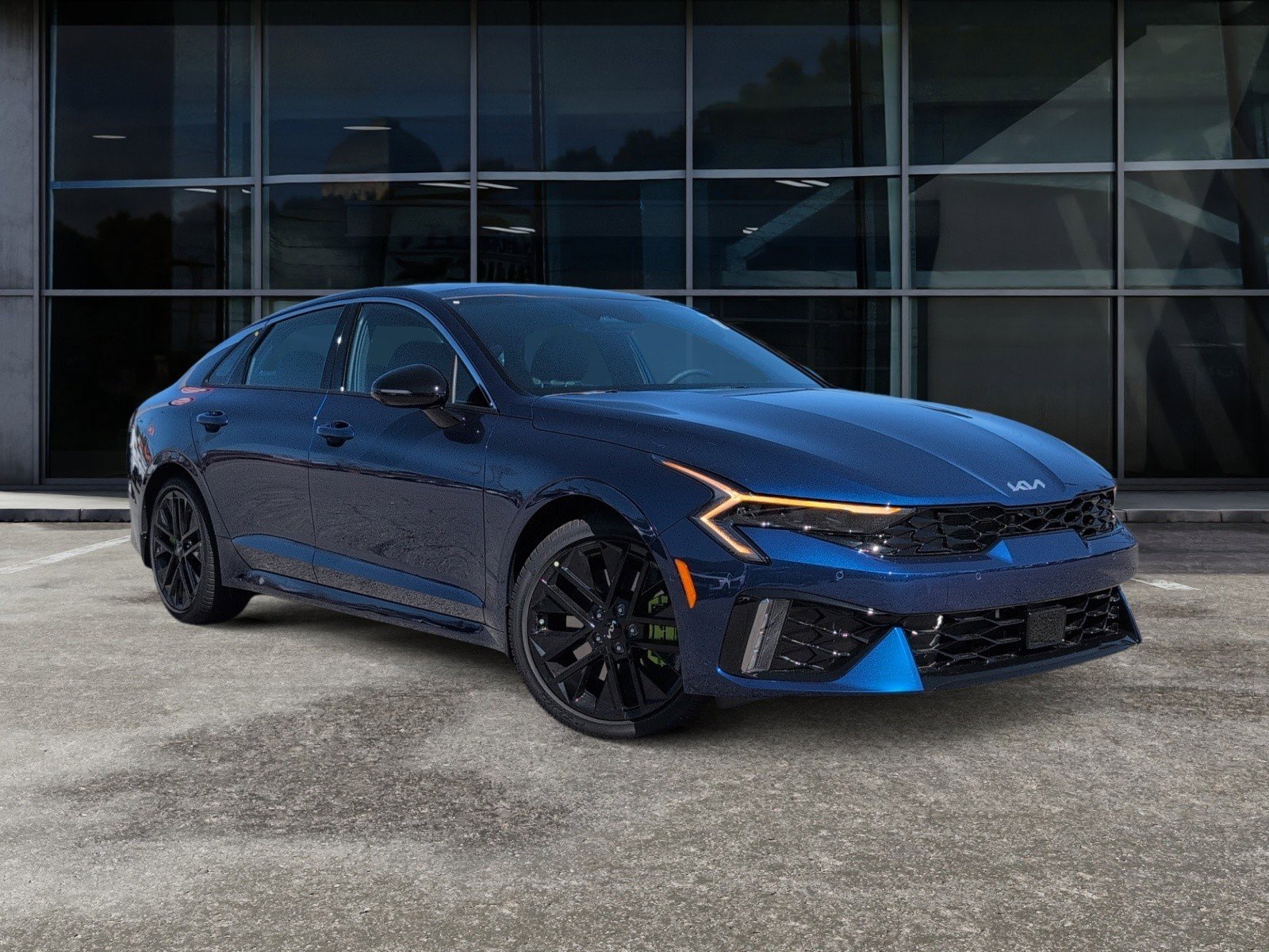 New 2026 Kia K5 GT image 2