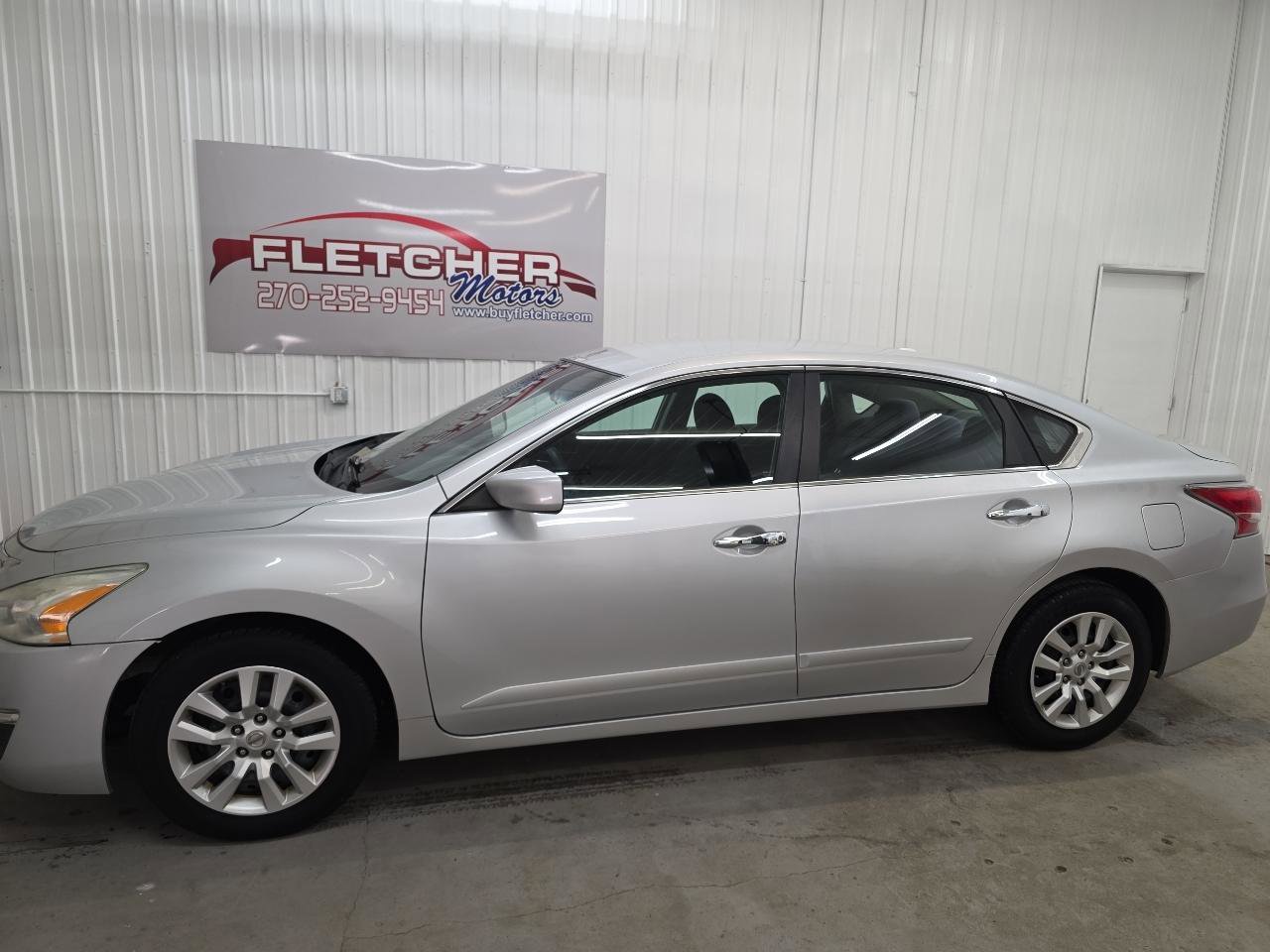 Used 2015 Nissan Altima 2.5 S w/ Power Driver Seat Package FWD image 6