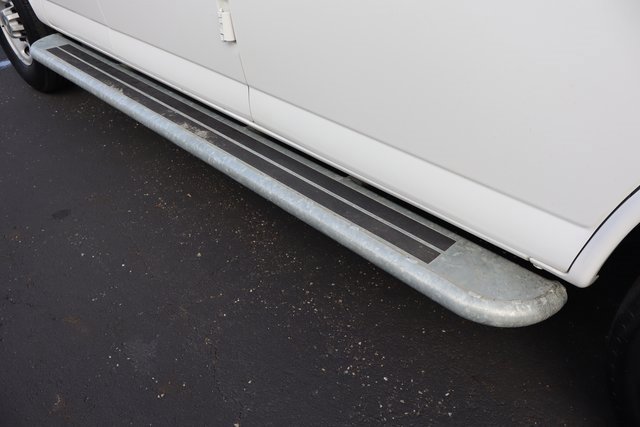 Used 2024 Chevrolet Express 2500 w/ Driver Convenience Package image 16