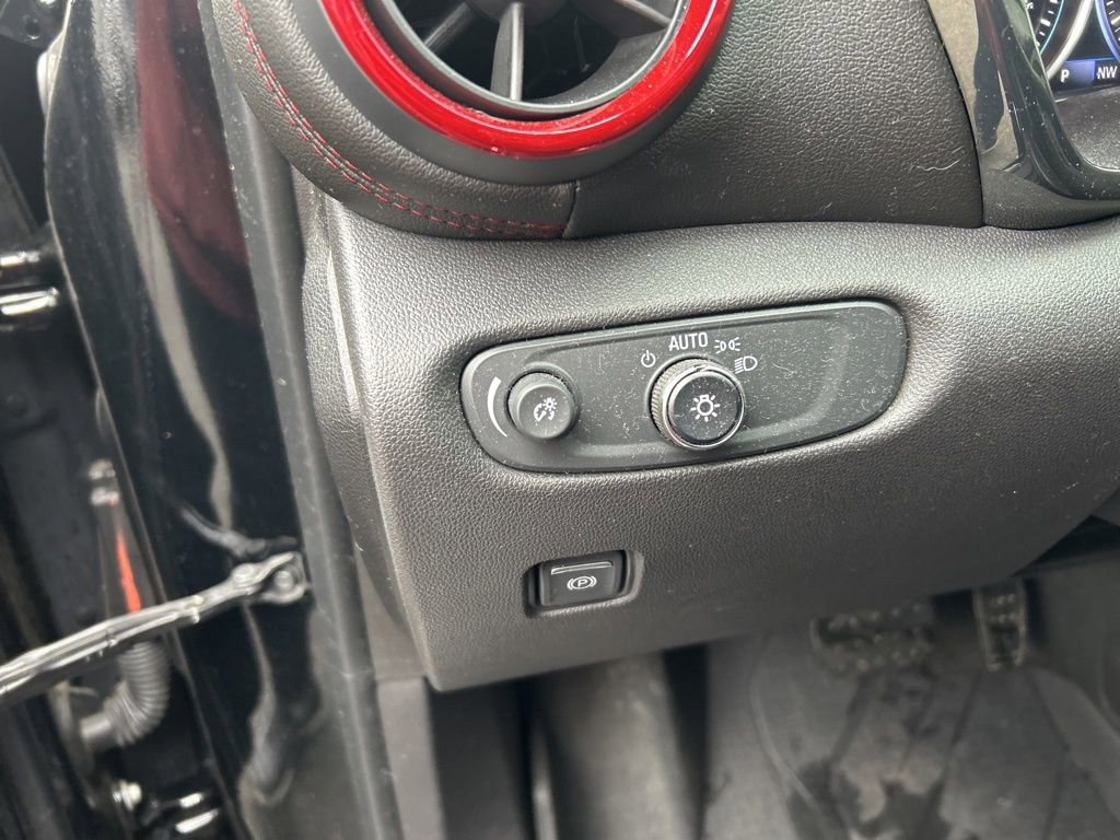 Used 2020 Chevrolet Blazer RS w/ LPO, Floor Liner Package image 22