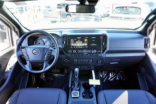 New 2026 Nissan Frontier SV w/ Tow Package AWD/4WD image 29