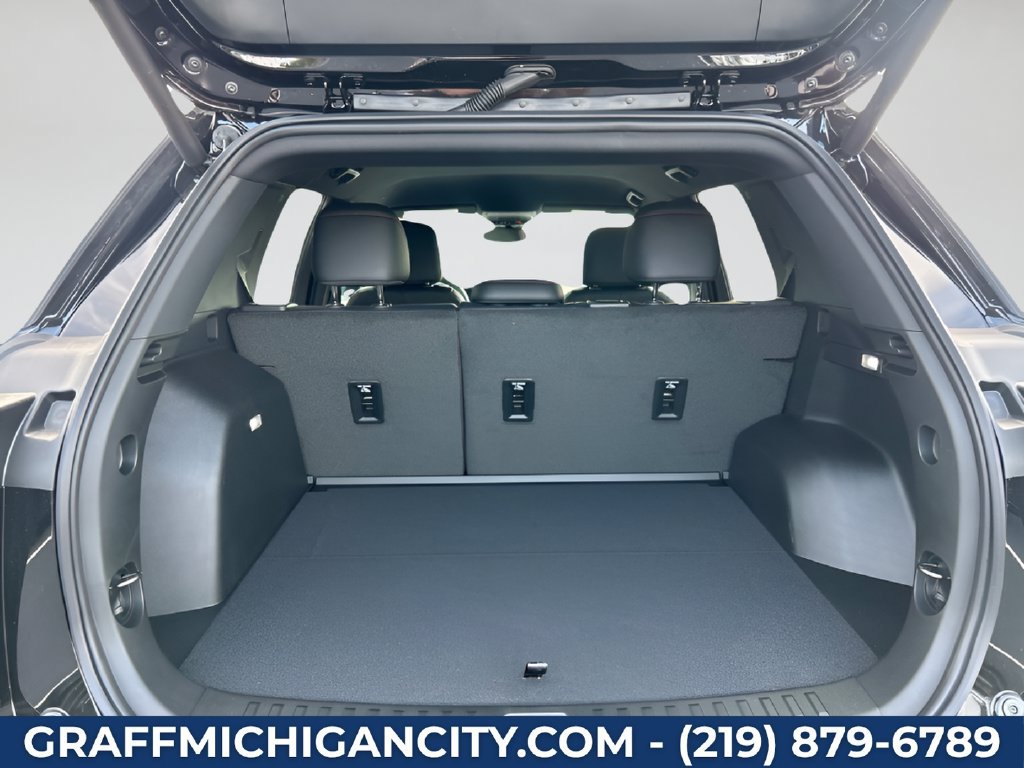 New 2027 Chevrolet Equinox RS FWD image 34