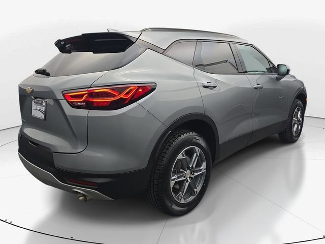 Used 2024 Chevrolet Blazer LT w/ Convenience Package image 9