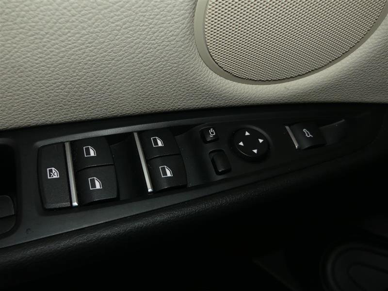 Used 2016 BMW X5 xDrive35i image 17