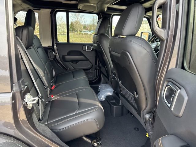 New 2025 Jeep Wrangler Unlimited Rubicon 392 image 19
