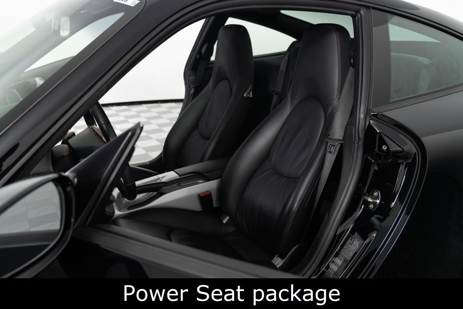 Used 2005 Porsche 911 Carrera S RWD image 4