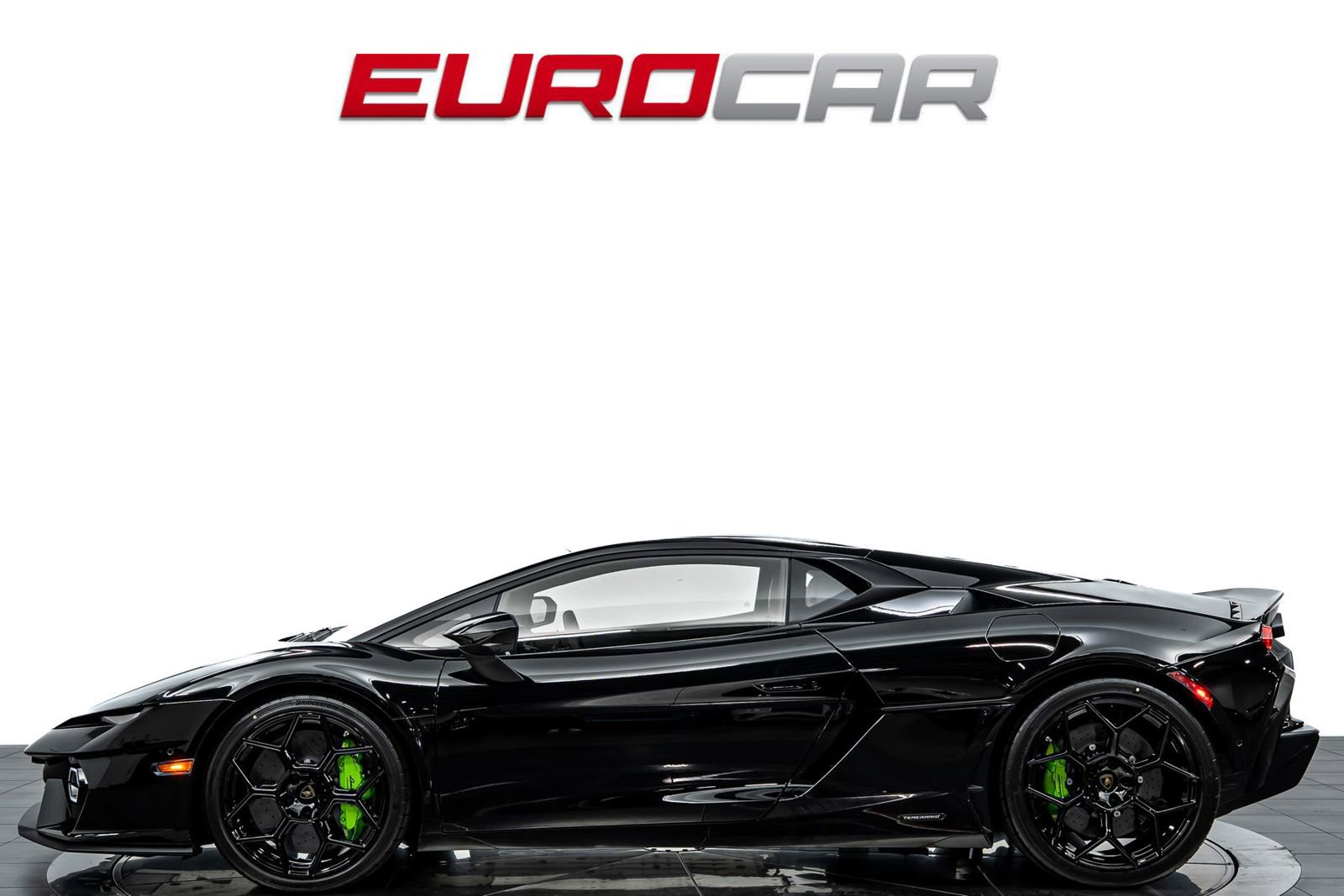 Used 2026 Lamborghini Temerario AWD/4WD image 2