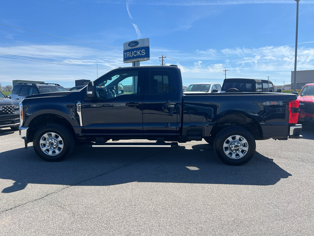 Used 2023 Ford F250 XLT w/ 360-Degree Camera Package AWD/4WD image 8