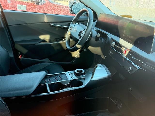 Used 2022 Kia EV6 Wind image 16
